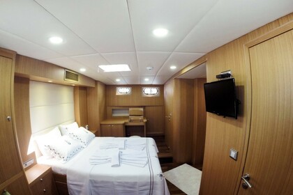 Deluxe Gulet Artemis - 24 Mt