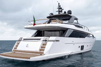 Noleggio Yacht a motore Sanlorenzo Sanlorenzo SL96 Napoli
