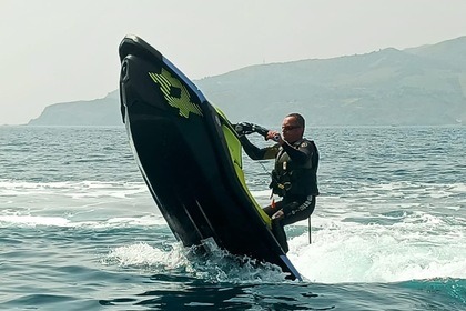 Location Jet-ski Seadoo Spark Saint-Cyprien