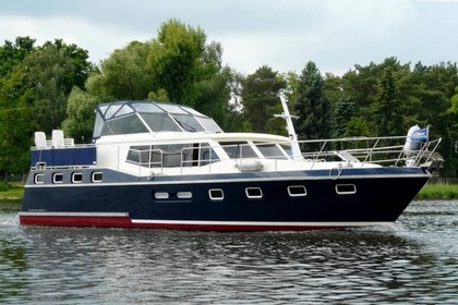 Charter Houseboat De Drait Renal 50 (5 cab) Brandenburg