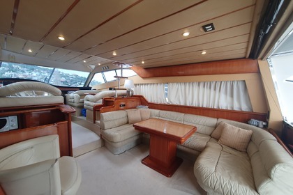 Ferretti 53 flybridge