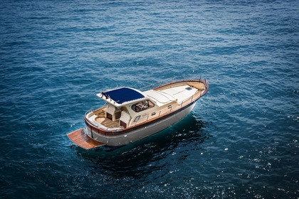 Noleggio Barca a motore Jeranto Jeranto 38 Positano