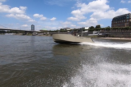 Miete Motorboot XShore Top 1 Düsseldorf