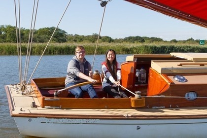 Hire Sailboat Farringdon 30 Norfolk Broads Sail Boat Martham