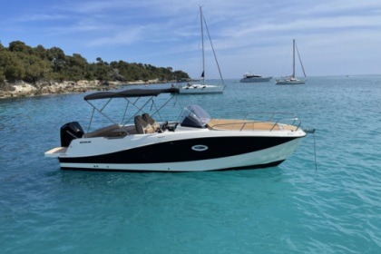 Charter Motorboat Quicksilver 755 SUNDECK Cannes