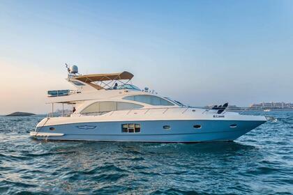 Hyra båt Motorbåt Majesty 2018 Dubai