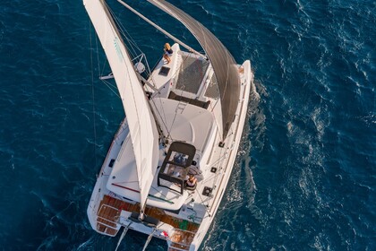 Rental Catamaran  Lagoon 40 Mykonos
