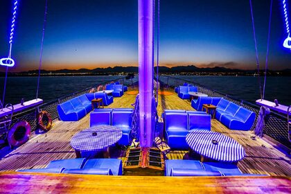 **Sinai Dream – Evening Dinner Cruise & Celebration Party**