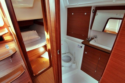 Hire Sailboat DUFOUR 382 Grand Large Croatia