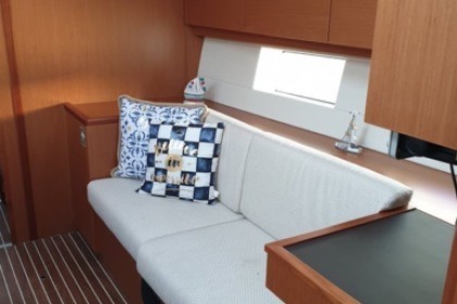 Brand new C45 sailing boat to discover the Ionian