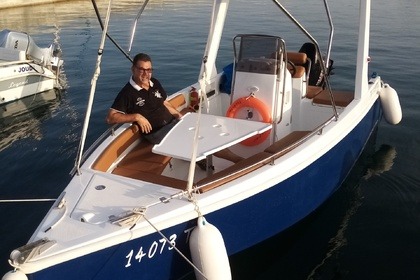 Bateaux moteur 115 CV 4 temps