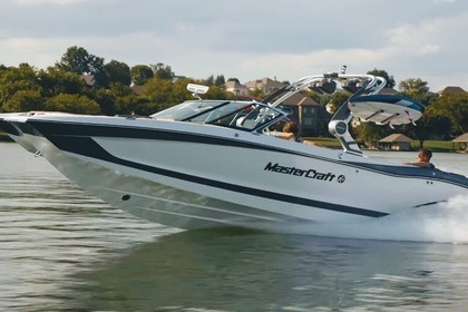 Charter Motorboat Mastercraft 26 Surf and Ski East Hampton