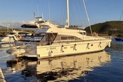 Hire Motorboat Guy Couach 1501 Fly Saint-Florent