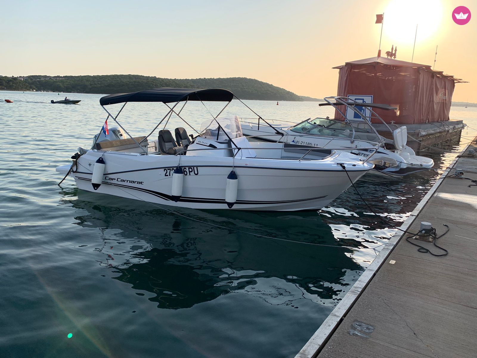 Bateau à moteur Jeanneau Cap Camarat 6.5 CC 150cv 6