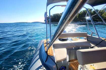 Charter RIB Marlin 790 dynamic Trogir