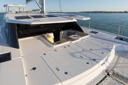 Charter Catamaran  Moorings 5000 Raiatea