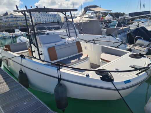 Beneteau Flyer 7 Spacedeck