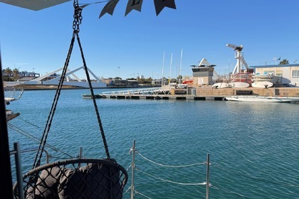 Privat Katamaranupplevelse | Segla och Njut av Medelhavet