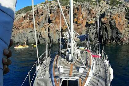 Charter Sailboat Amateur 12m Bastia