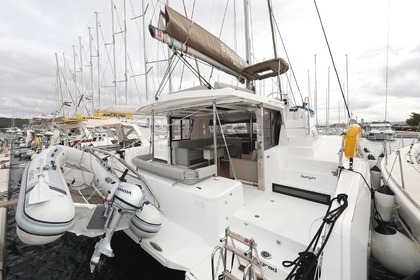 Hyra båt Katamaran Catana Group Bali 4.2 OW Sukošan