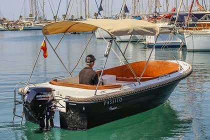 Alquiler Barco sin licencia  PASSITO 500 VENICE Torrevieja