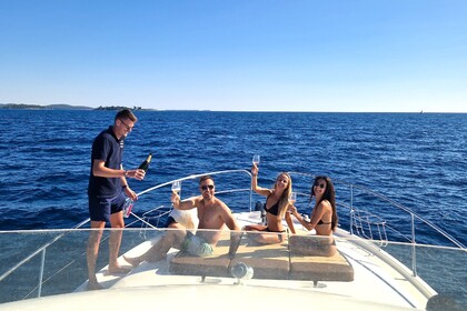 Noleggio Yacht a motore JEAUNNEAU PRESTIGE FLY 46 Općina Poreč