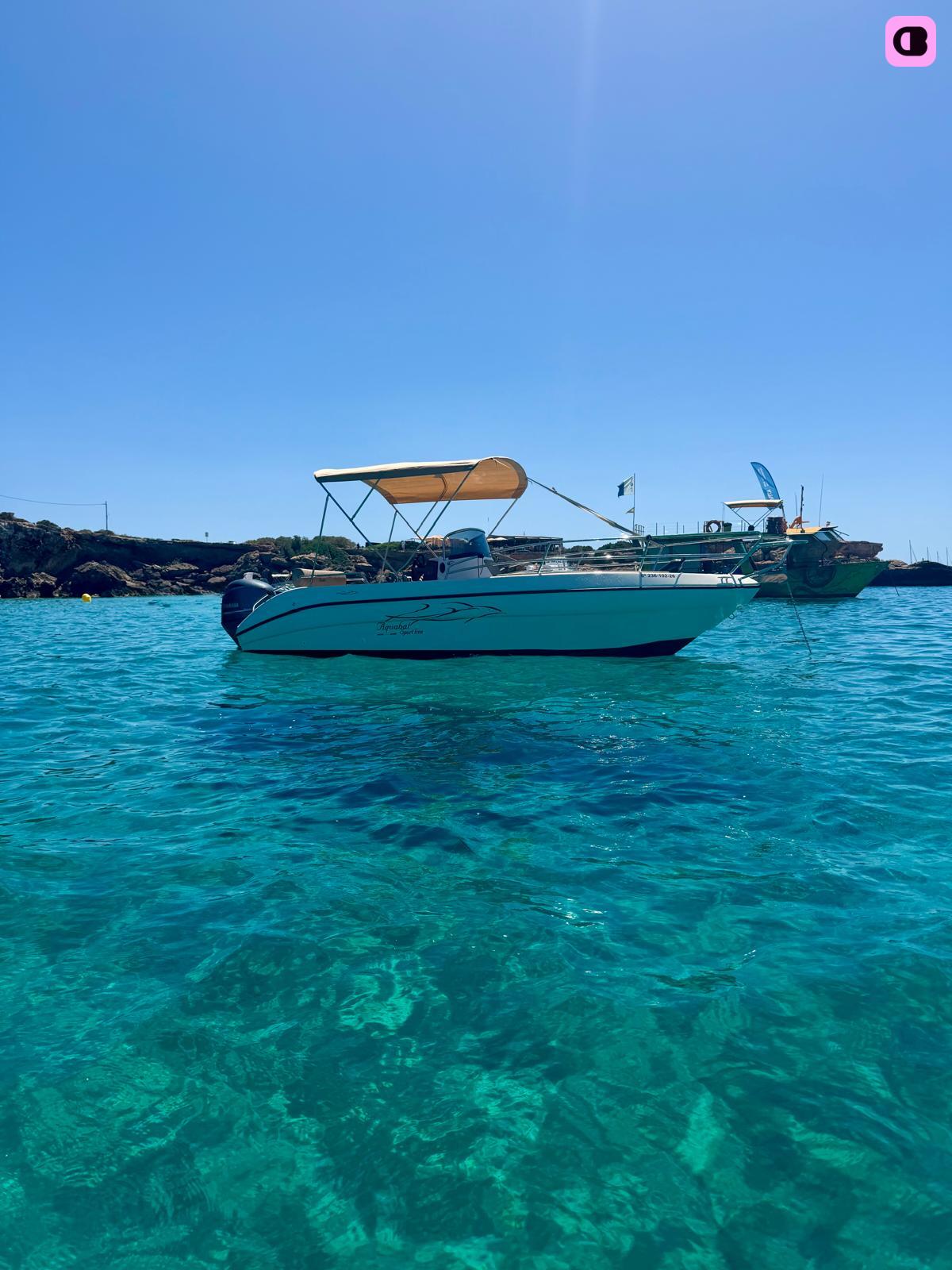 Bateau à moteur Aquabat Sport Line 21 115cv 5