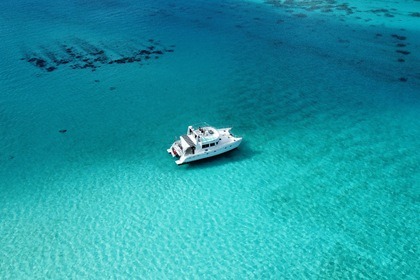 Charter Motorboat Alliaura Marine Transcat 48 Bora Bora