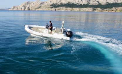 Noleggio Gommone Capelli Tempest 600 Bescanuova