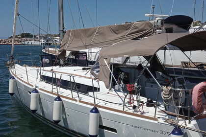 Miete Segelboot  Sun Odyssey 379 Athen
