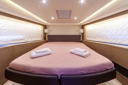 Prestige 500 Fly – Luxury Yacht Charter with Captain | Portofino & Cinque Terre