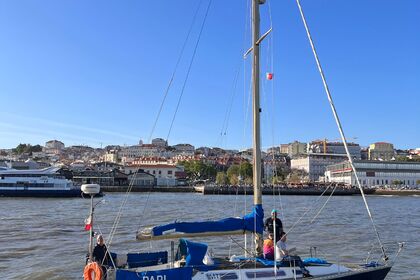 Hyra båt Segelbåt Colvic Liberator 35 Lissabon