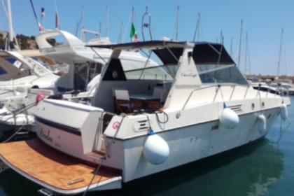 Miete Motorboot Chris Craft Concorde '38 Marina di Leuca