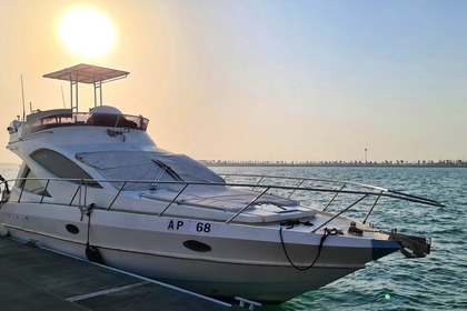 Hire Motor yacht Waseet 45 Abu Dhabi