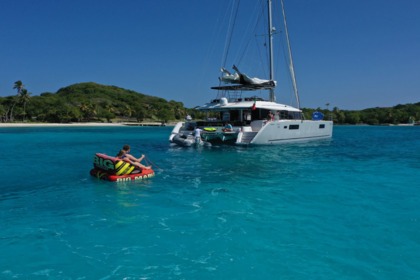 Hire Sailing yacht Lagoon 560 S2 Cugnana Verde