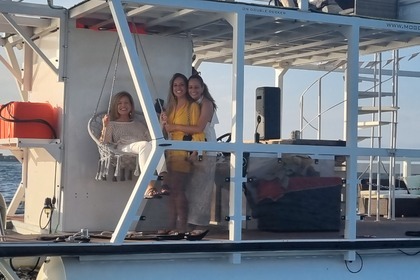 Barco para 12 personas