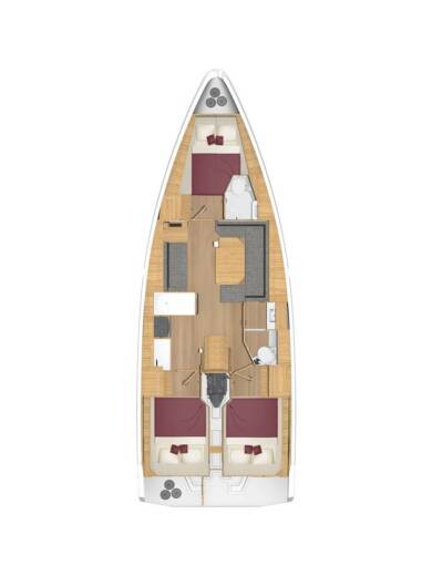 Sailboat  Bavaria C38 Boat layout
