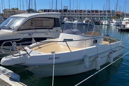 Rental Motorboat Capelli CAP 24WA Carnon
