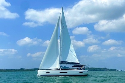 Charter Sailboat Bavaria Bavaria C46 Phuket