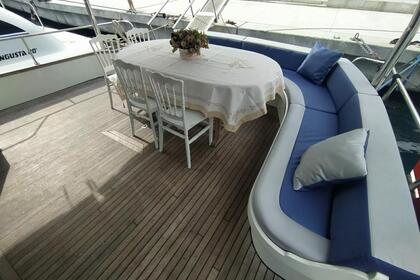 16m Yacht (10 CAPACITY) B30!