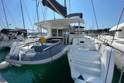 Lagoon 39 - 4 + 2 cab. - Vertigo - 2017.