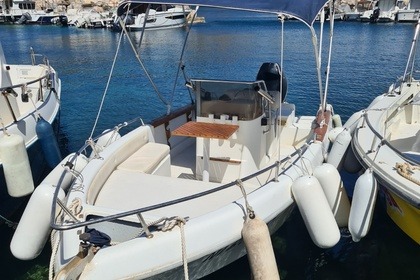 Hire Motorboat Sessa Marine Key Largo 18 Ensuès-la-Redonne