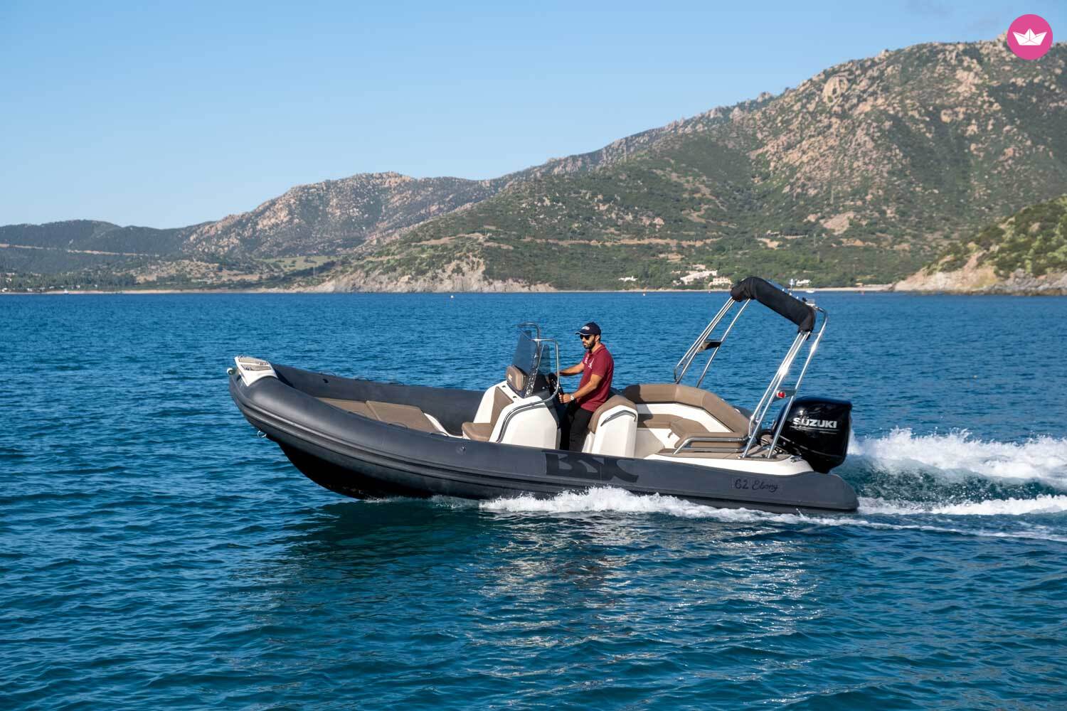 Semi-rigide Bsc 10 Elegance 150cv