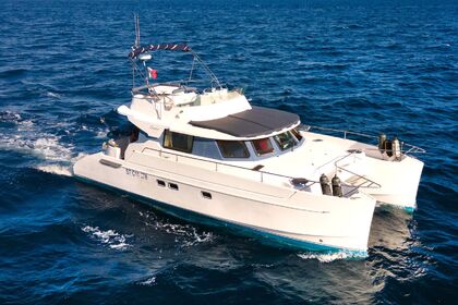 Charter Catamaran Fountaine Pajot XT15 Saint-Raphaël