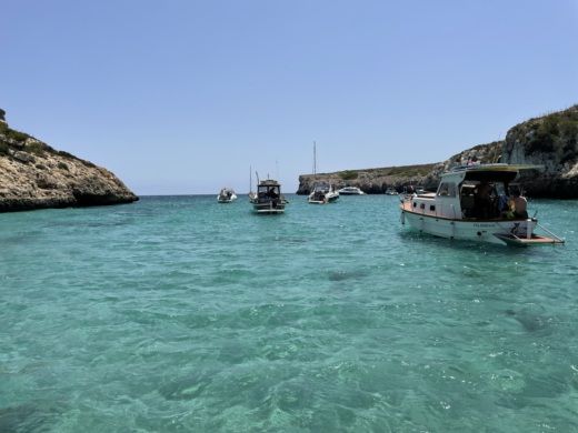 Cala d’Or Motorboat ORIZZONTI ANDROMEDA BLACK alt tag text