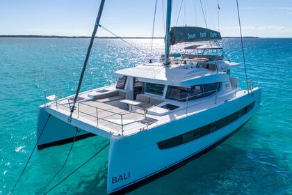 Rental Catamaran Bali 4.4 4+2 CAB Nassau