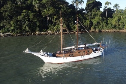 Rental Sailboat Belíssima Escuna Florianópolis