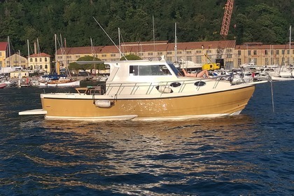 Noleggio Barca a motore Navaltirrena Fisher boat 33' La Spezia