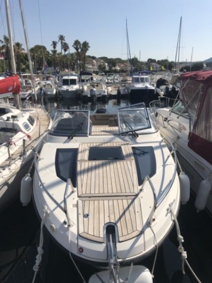Charter Motorboat Quicksilver 805 Activ Cruiser Saint-Cyr-sur-Mer