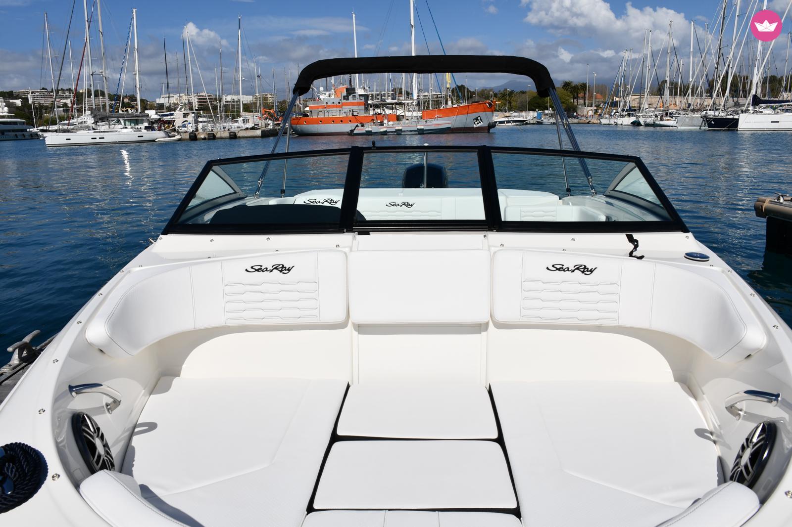Bateau à moteur Sea Ray 190 Sport 150cv 8